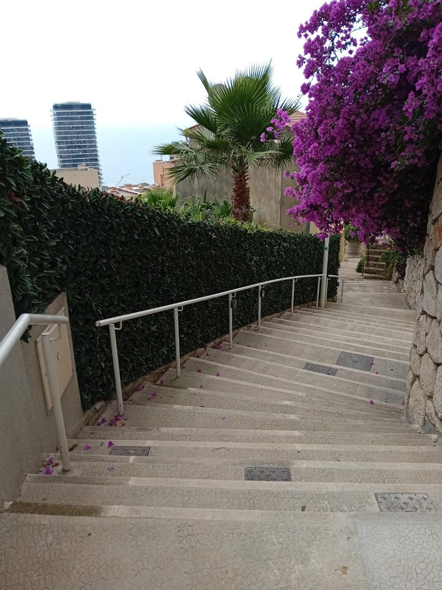 Апартаменты Close To Montecarlo, Monaco Sea Side, Private Parking Босолей Экстерьер фото